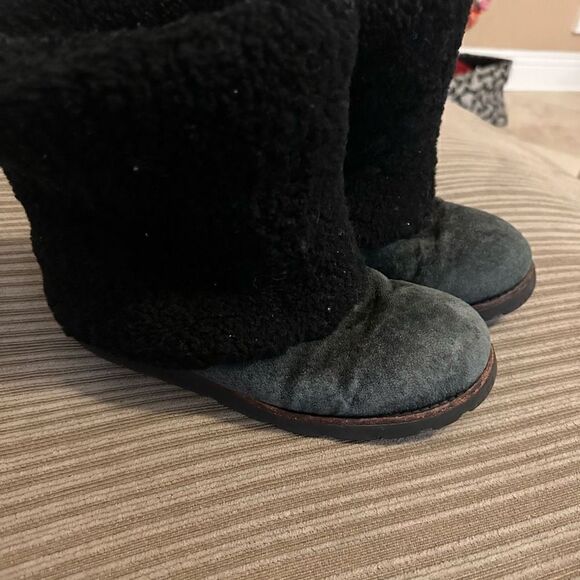 Ugg Patten boots black 6 - Picture 2 of 7